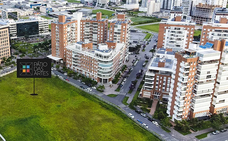 Vista aérea da localização do Pátio das Artes no Passeio Pedra Branca, Palhoça/SC
